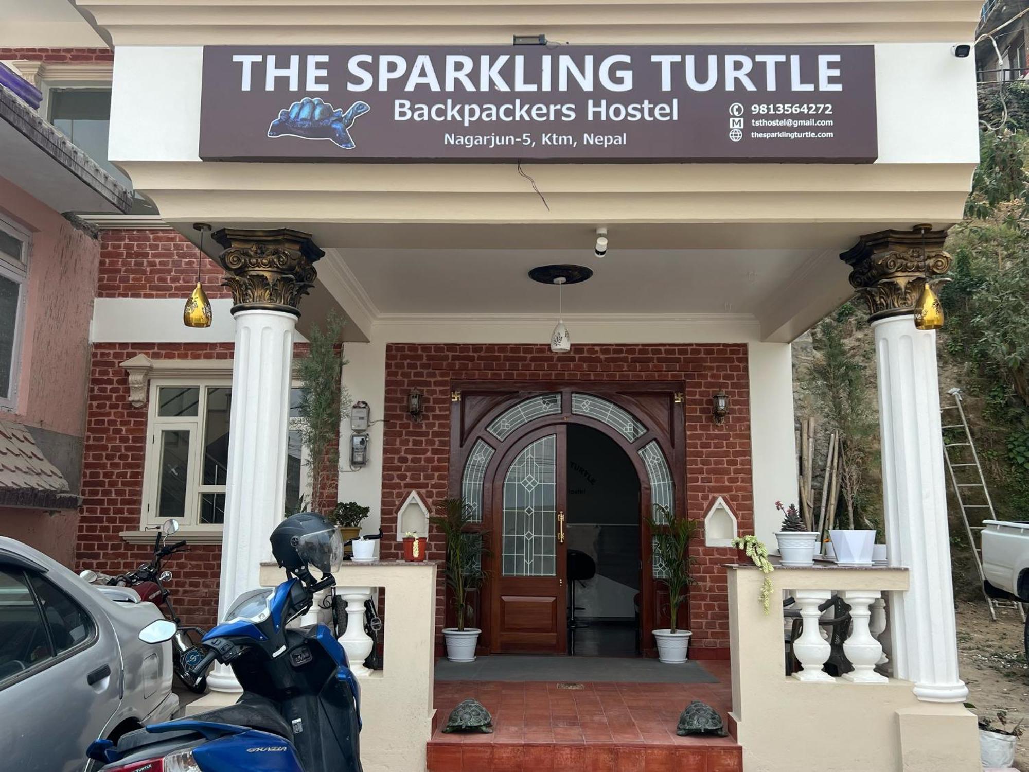 The Sparkling Turtle Backpackers Hostel Káthmándú Exteriér fotografie
